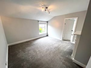 Photo 25- click for photo gallery